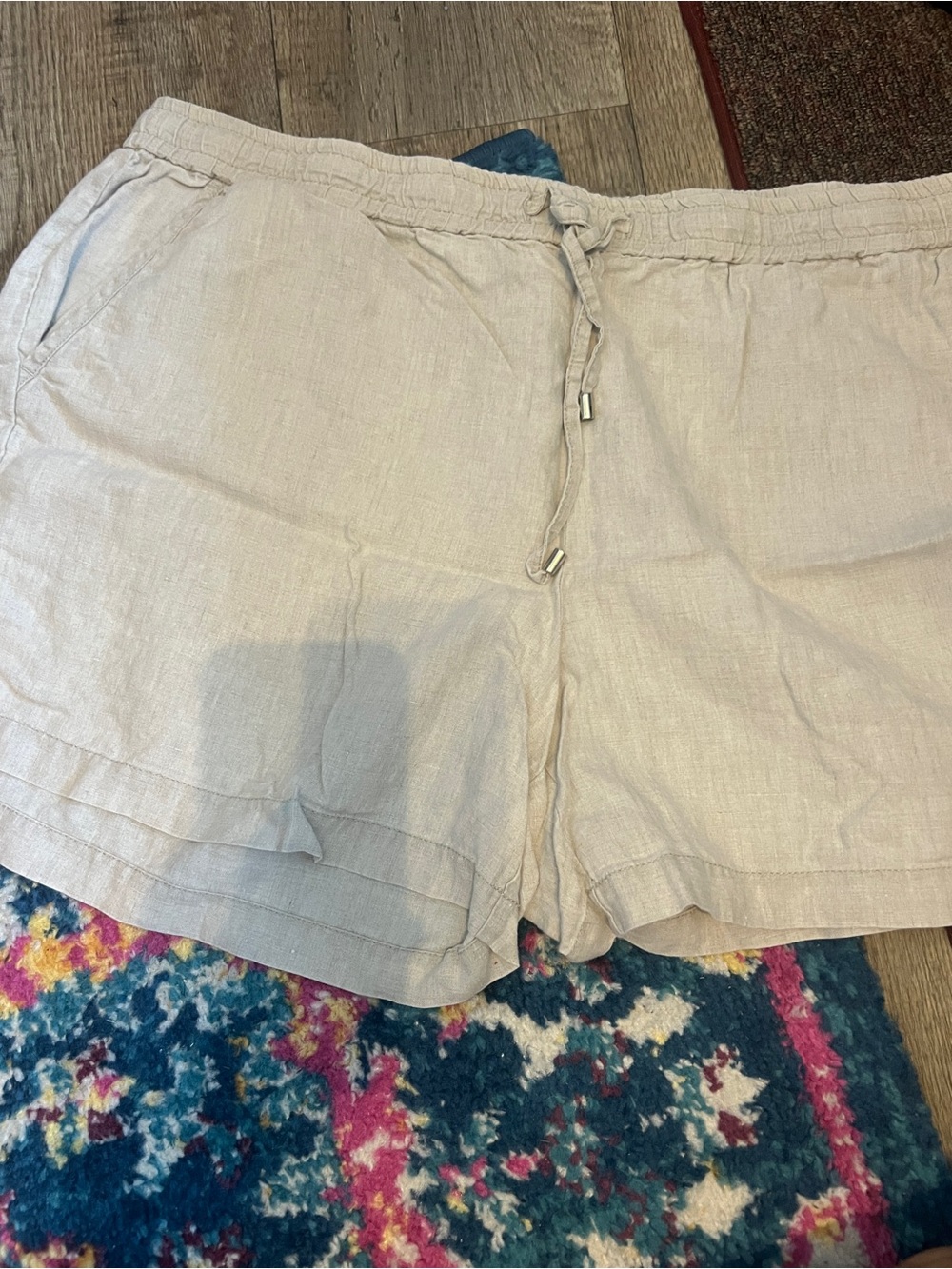 Tommy Bahama Light Beige Linen Blend Drawstring Women’s Shorts